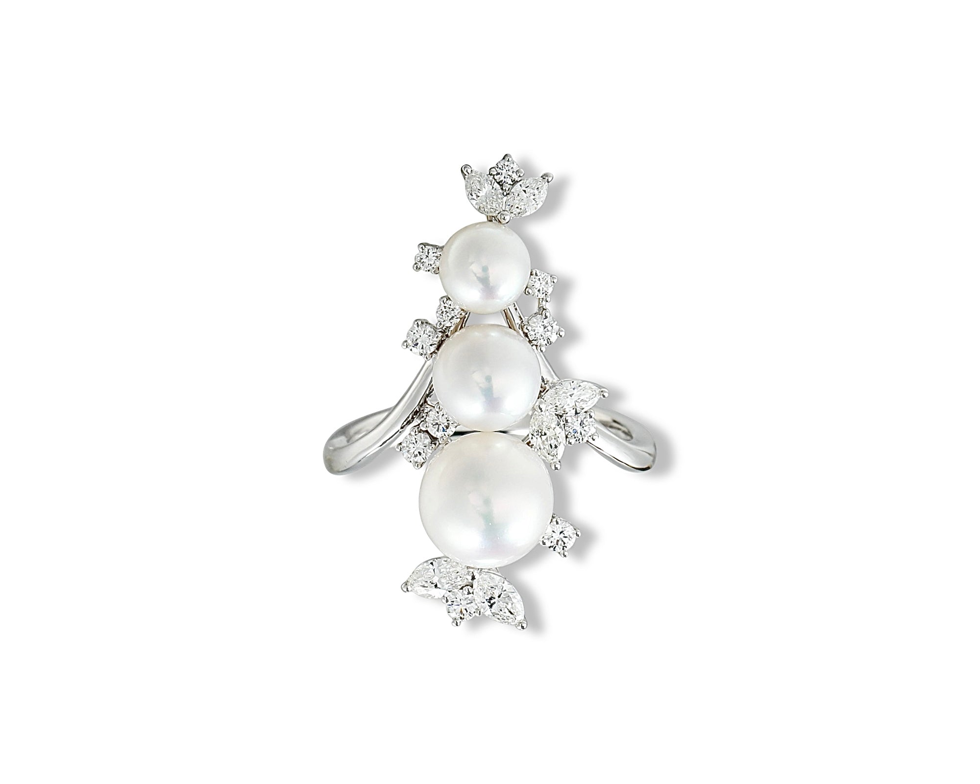 Diamond Pearl Gardenia Ring