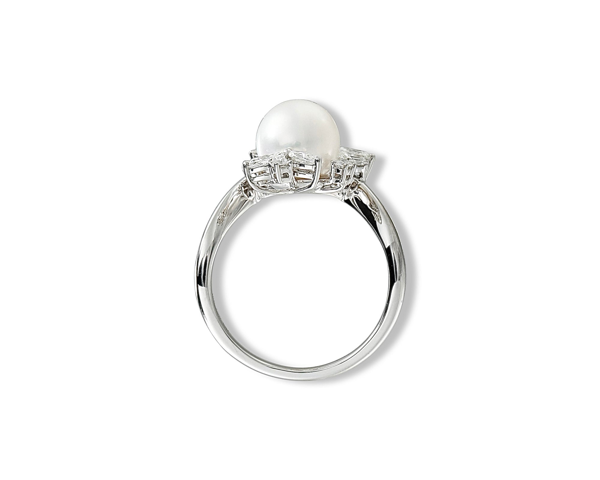 Diamond Pearl Gardenia Ring
