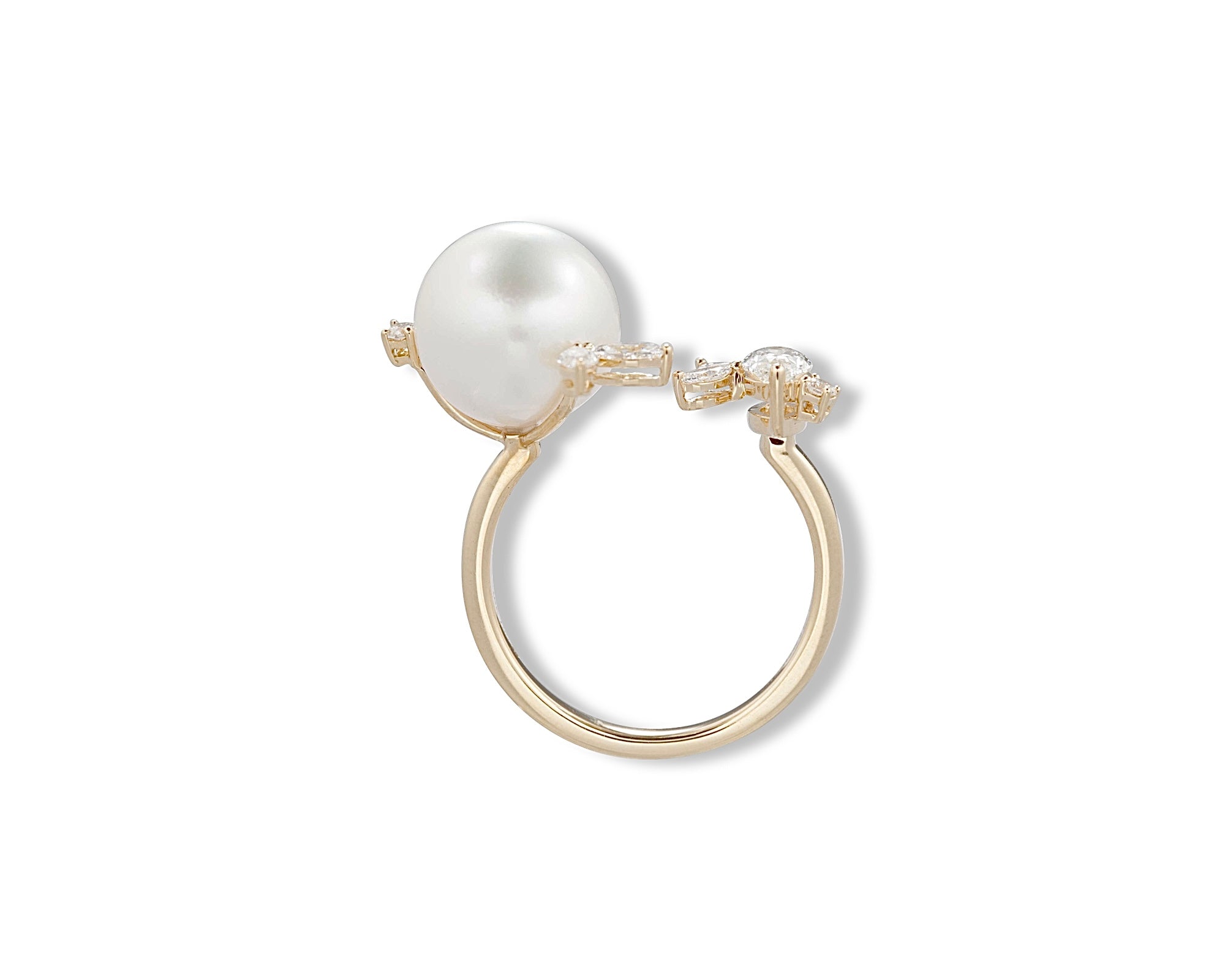 Classic Pearl Gardenia Ring