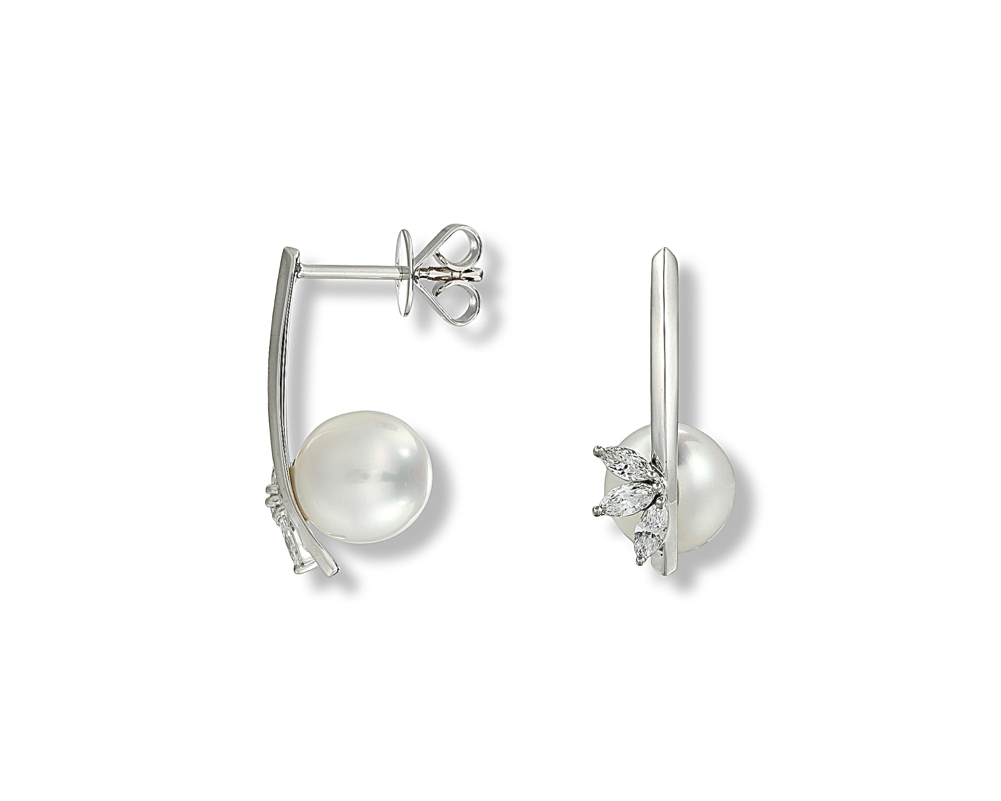 Pearl Under the Lotus Earring