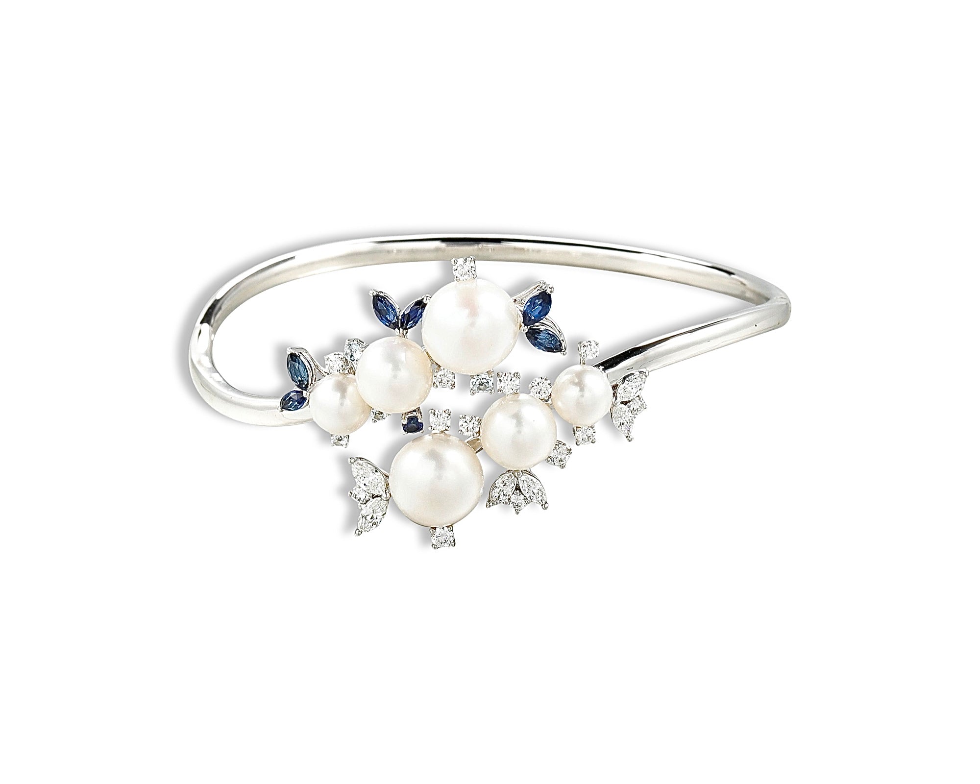 Aqua Pearl Gardenia Bangle