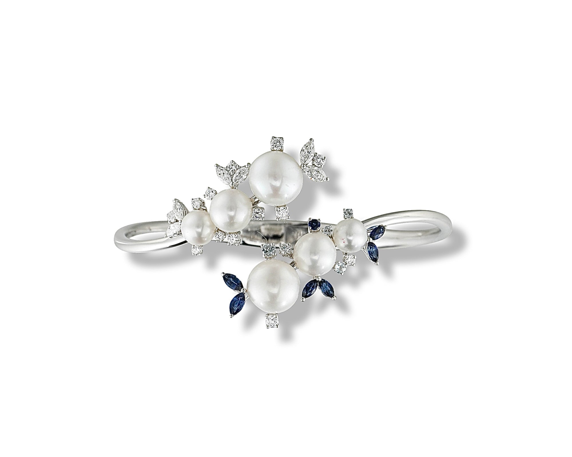 Aqua Pearl Gardenia Bangle