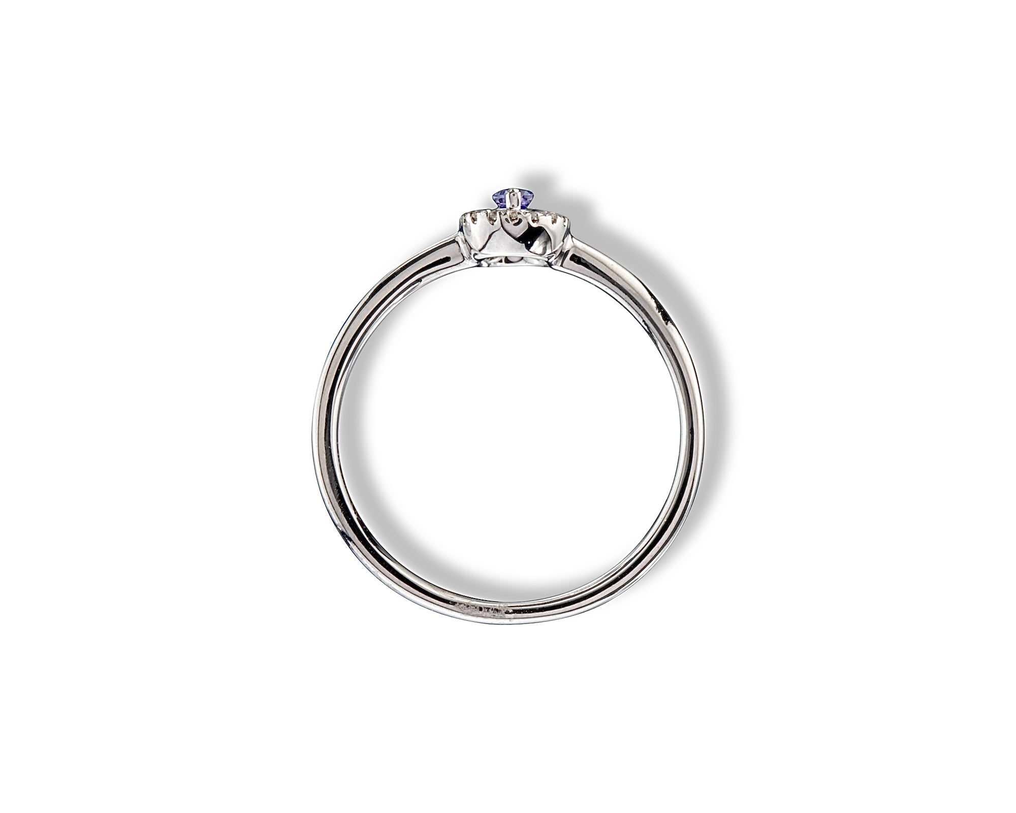 Mini Tanzanite Oval Ring