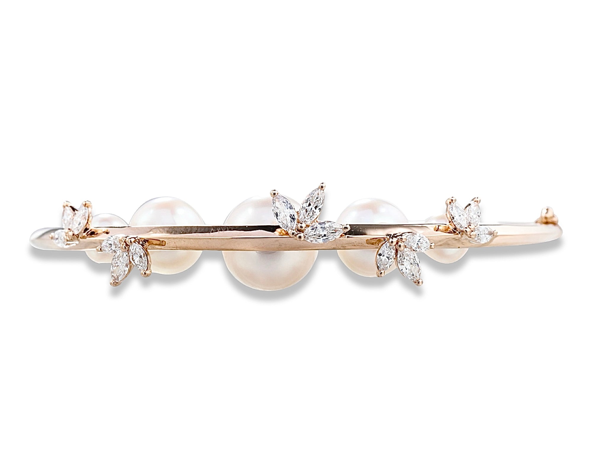 Pearl under the Lotus Bangle