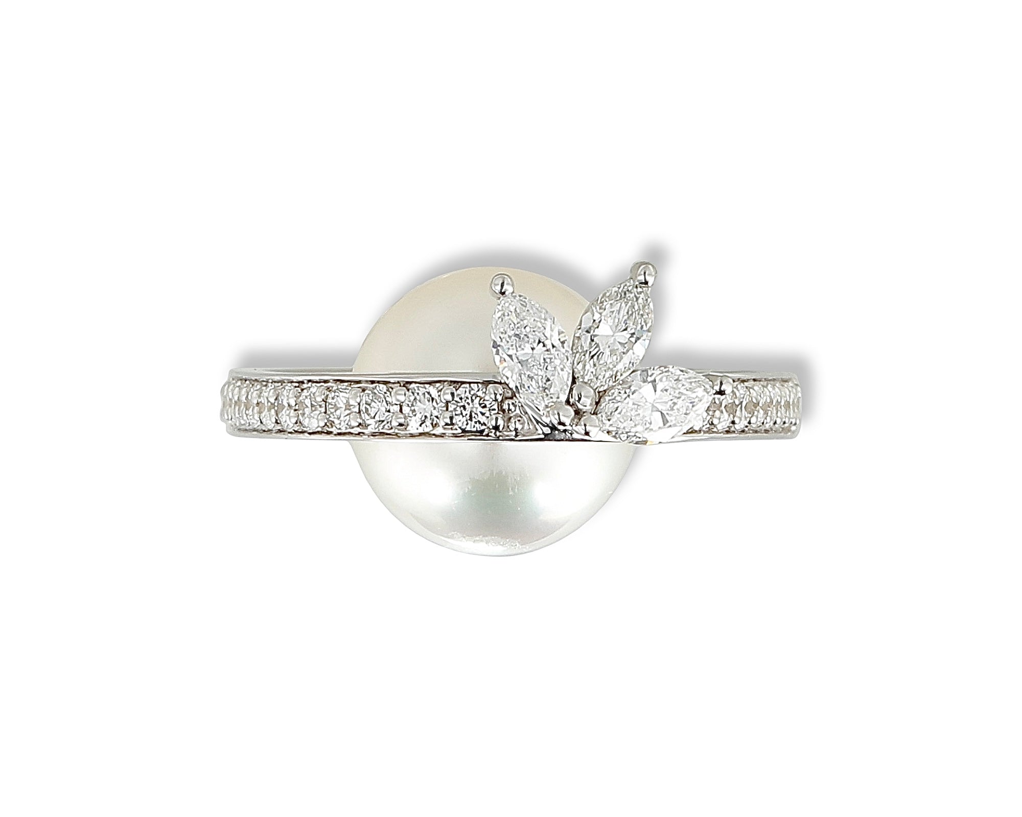 Diamond Pearl Under the Lotus Pave Ring