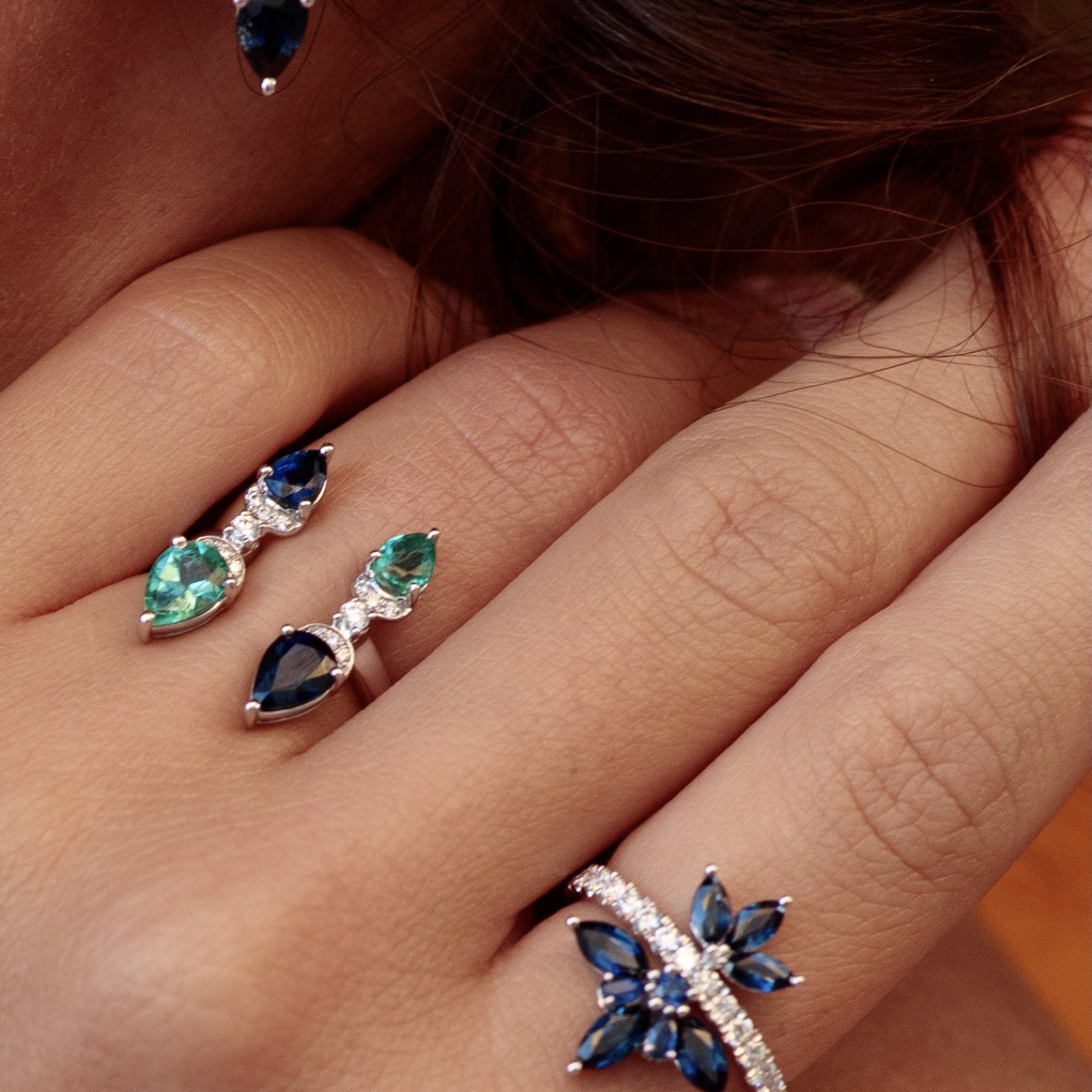 Dancing Butterflies (Blue Sapphire & Emerald) Ring